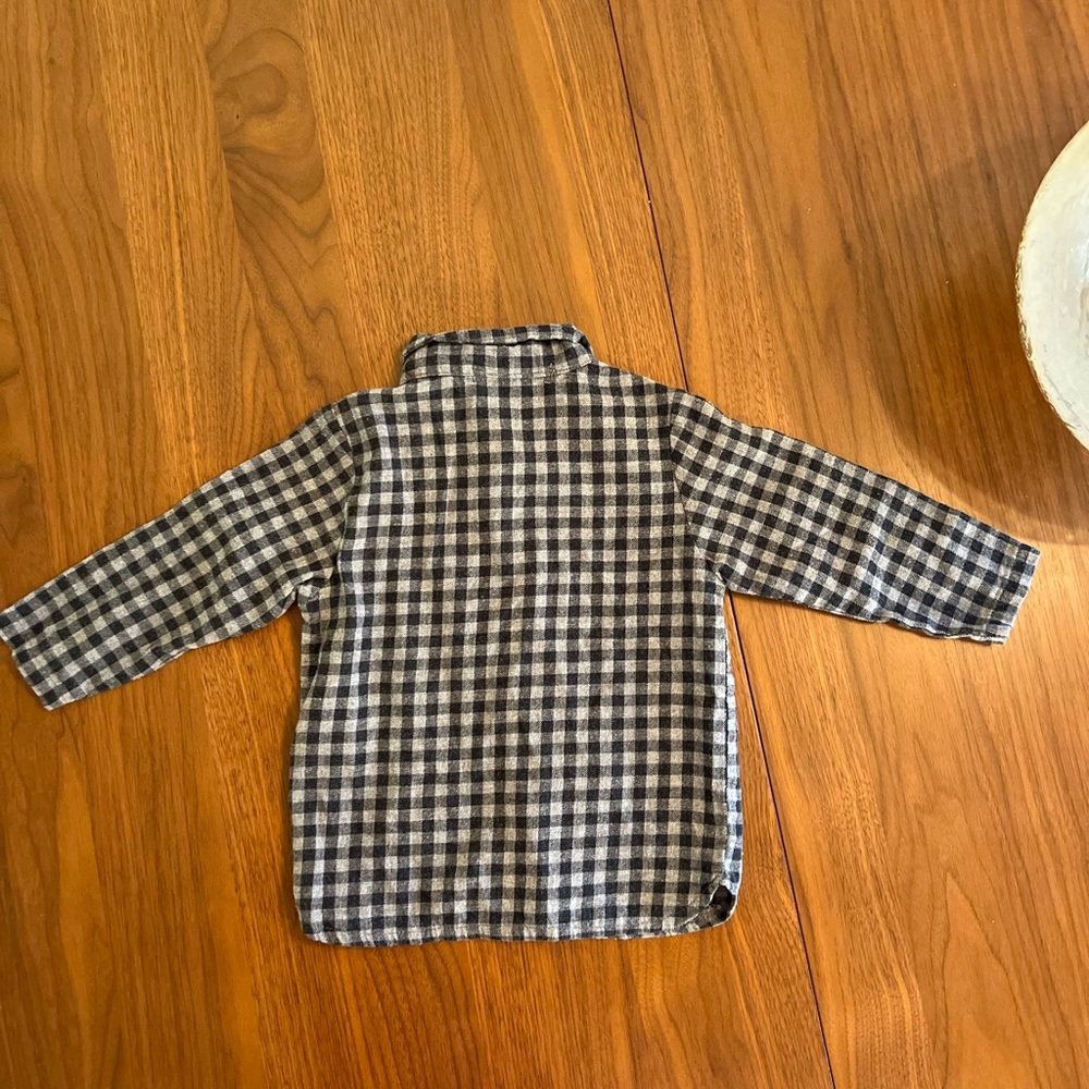 1 + In The Family - Button Up - Picture 2 of 4